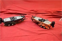 Flat of 2 Die Cast Boats