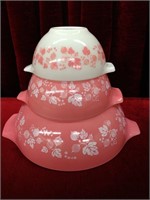 Vintage Pyrex Cinderella Bowls c.1950/60s