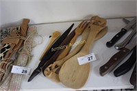 WOODEN UTENSILS