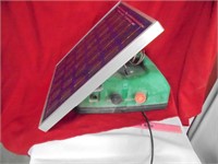 Solar powered fence charger