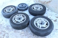 (2) P205/75R15 AND (2) P205/60R15 TIRES ON 5-HOLE