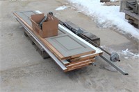 9FTx7FT WOOD GARAGE DOOR WITH TRACKS AND