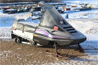 1993 LYNX ARCTIC CAT SNOWMOBILE, CARD AND KEY IN
