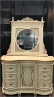 Pulaski Furniture Co. Vanity Dresser & Mirror