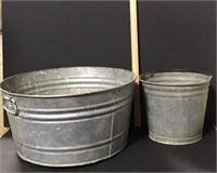 Lot of galvanized bucket and tub