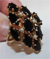 14k Gold Ring With Pearls And Black Stones