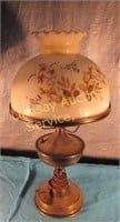 Electric brass lamp w/ hand painted fluted shade