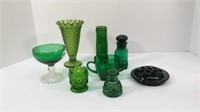 ASSORTMENT OF GREEN GLASS PIECES