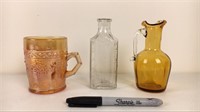 Lot of small decorative glass items