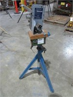 Pipe Stand With Wire Length Meter-