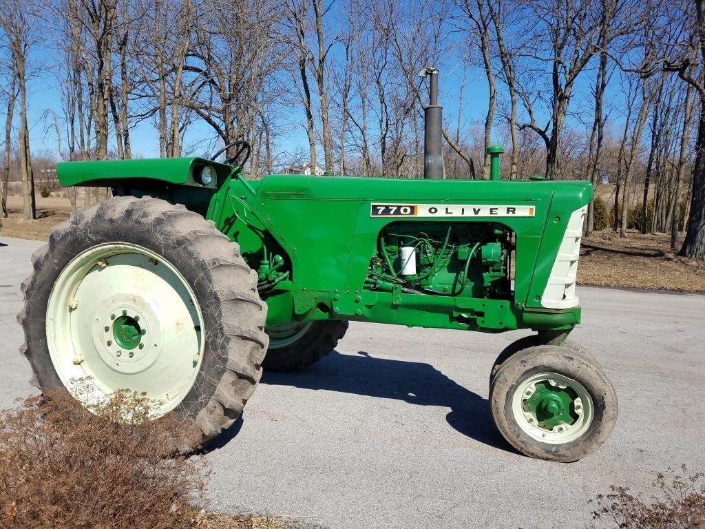 RESCHEDULED Vintage Tractor Consignment Auction - WEATHER U