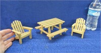 3pcs doll funiture: picnic table & 2 adirondack