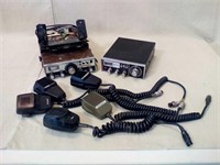 2 PC. CB radios - Sears roadtalker 40