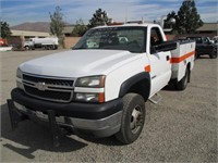 2005 Chevrolet 3500 Utility Truck