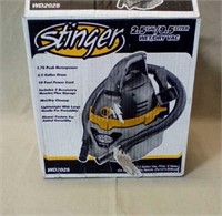 Stinger 2.5 gallon wet dry vac with 4 ft. hose