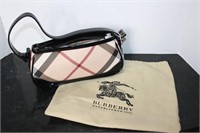 Burberry Small Purse with Dust Bag