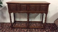 BEAUTIFUL CARVED AND BARLEY TWIST HALL TABLE