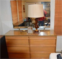 WOOD CHEST OF DRAWERS WITH MIRROR
