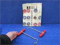 10 bridle rosettes & boot pull hooks