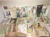 Lot of vintage sewing patterns