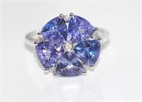 18ct white gold,  tanzanite & diamond ring