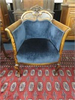 WONDERFUL FLAME MAHOGANY CLAW FOOTED PARLOR