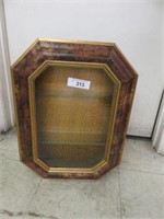 WALL HANGING DISPLAY CABINET 20"T X 15"W X 6"D