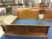 THOMASVILLE KING SIZE SLEIGH BED WITH RAILS 44"T X