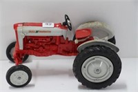 FORD 901 POWER MASTER TRACTOR.  9TH TOY SHOW