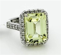 14kt Gold 11.95 ct Yellow Sapphire & Diamond Ring