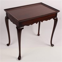 QUEEN ANNE STYLE SIDE OCCASIONAL TABLE
