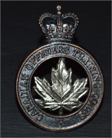 Canadian Officer's Training Collar Badge WWII