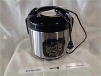 AROMA Rice Cooker