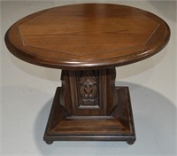 Round Casual Table