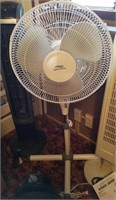 Lakewood floor fan, White