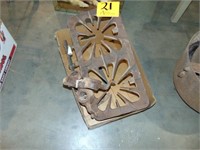 Vintage/Antique Cast Iron Grill