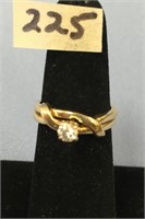 14K diamond and gold ring, weighs 3.9 grams, the d