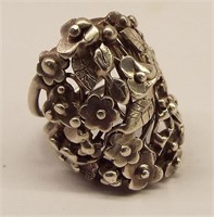 Sterling Silver Ring With Floral Design