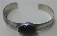 Sterling Silver Onyx Southwest Designed Bracelet