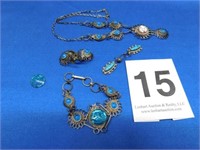 Three piece wirework and blue stone jewelry set -