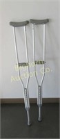 Aluminum Adjustable Crutches