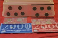 2 United States Mint Sets - 2000 P&D