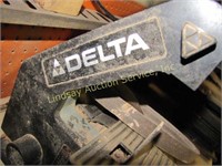 Metal bench 36 x 20 x 50 w/ Delta 1" belt sander,