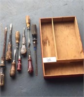 Lot of vintage wooden handled tools