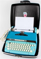 Smith Corona Coronet Electric Typewriter w/ Case