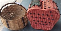 Lot of vintage unique baskets