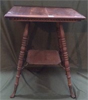 Oak Spindle Leg Lamp Table
