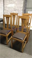 4 wood chairs,