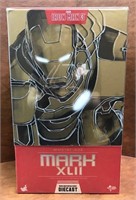 NEW! Hot Toys Iron Man 3 Mark XLII