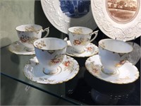4 X ROYAL CROWN DERBY CUP & SAUCER